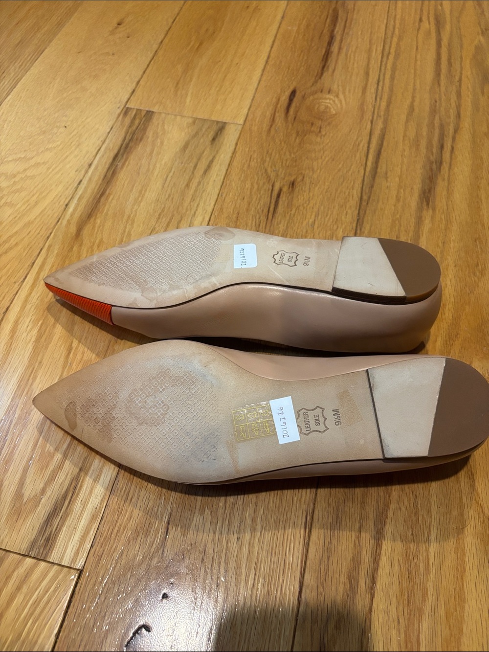 Tory Burch Penelope Embossed leather cap toe flat 9.5 - Picture 8 of 11